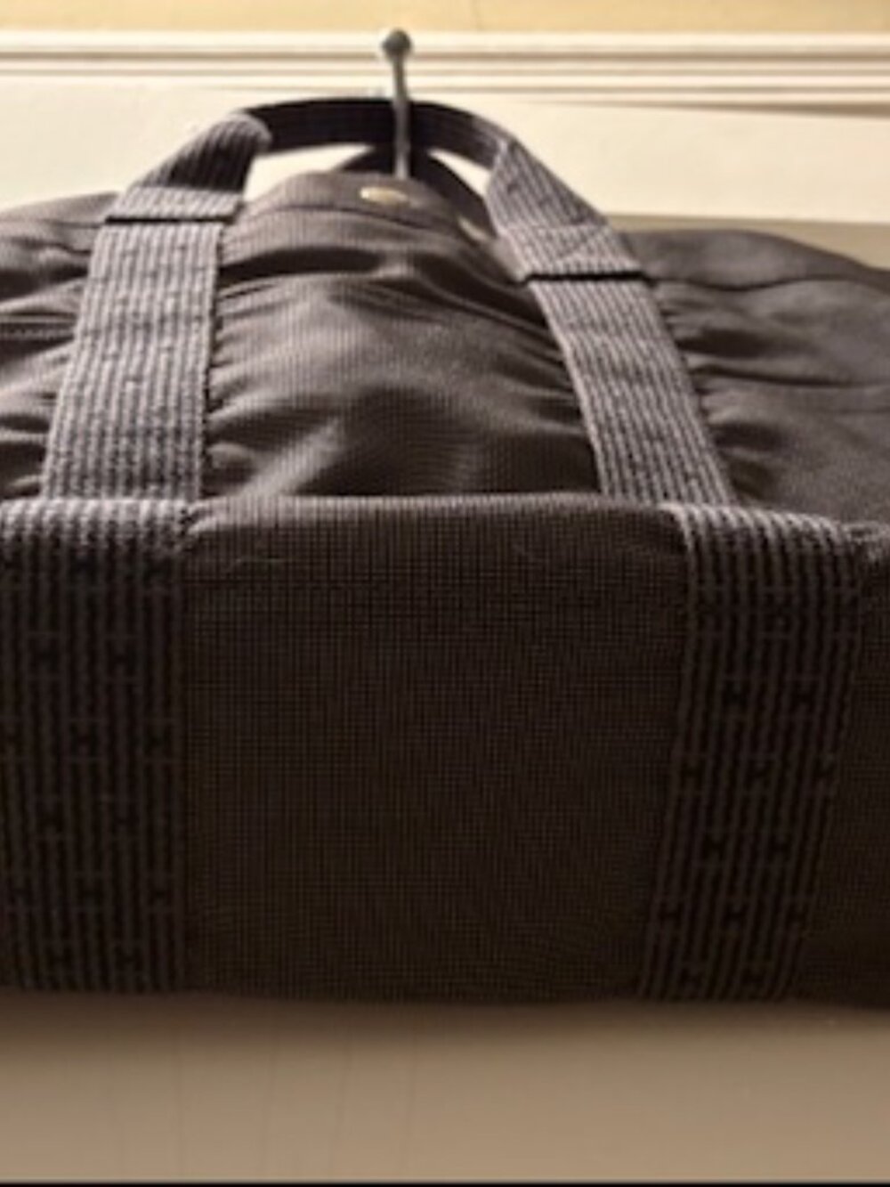 Hermes Large Tote - Picture 2 of 3
